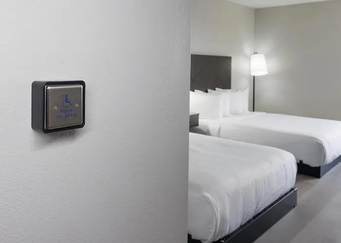 B&B Hotel Miami Airport