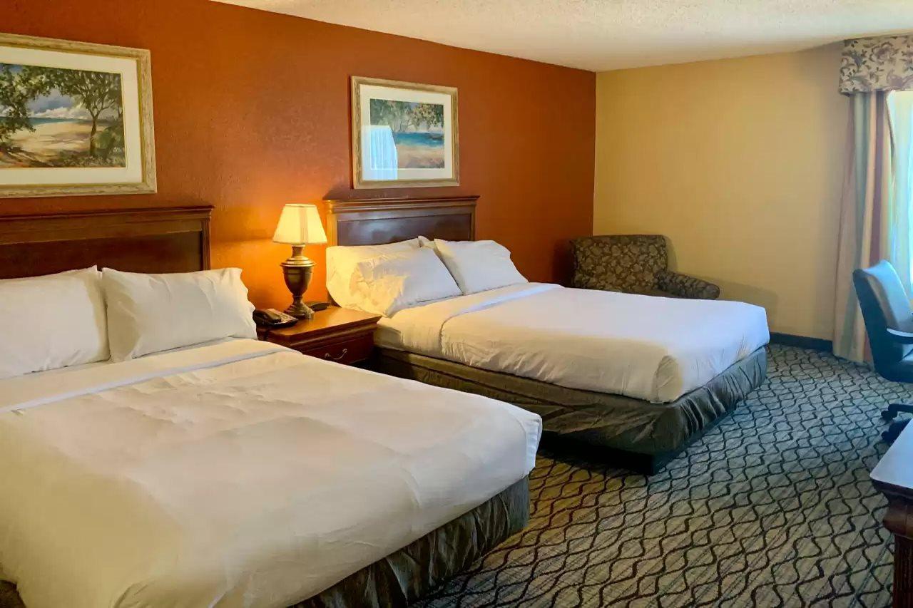 Miami Airport Hotel 3*