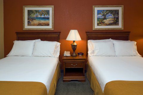 Hotel Miami Airport 3*